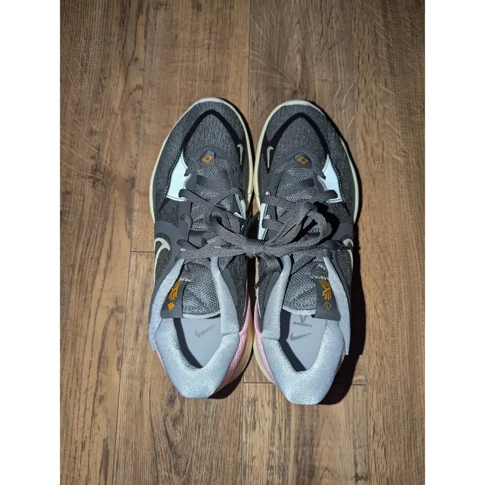 Nike Kyrie Low 5 Iron‎ Grey Coconut Milk Mens Size 9 DJ6012-005